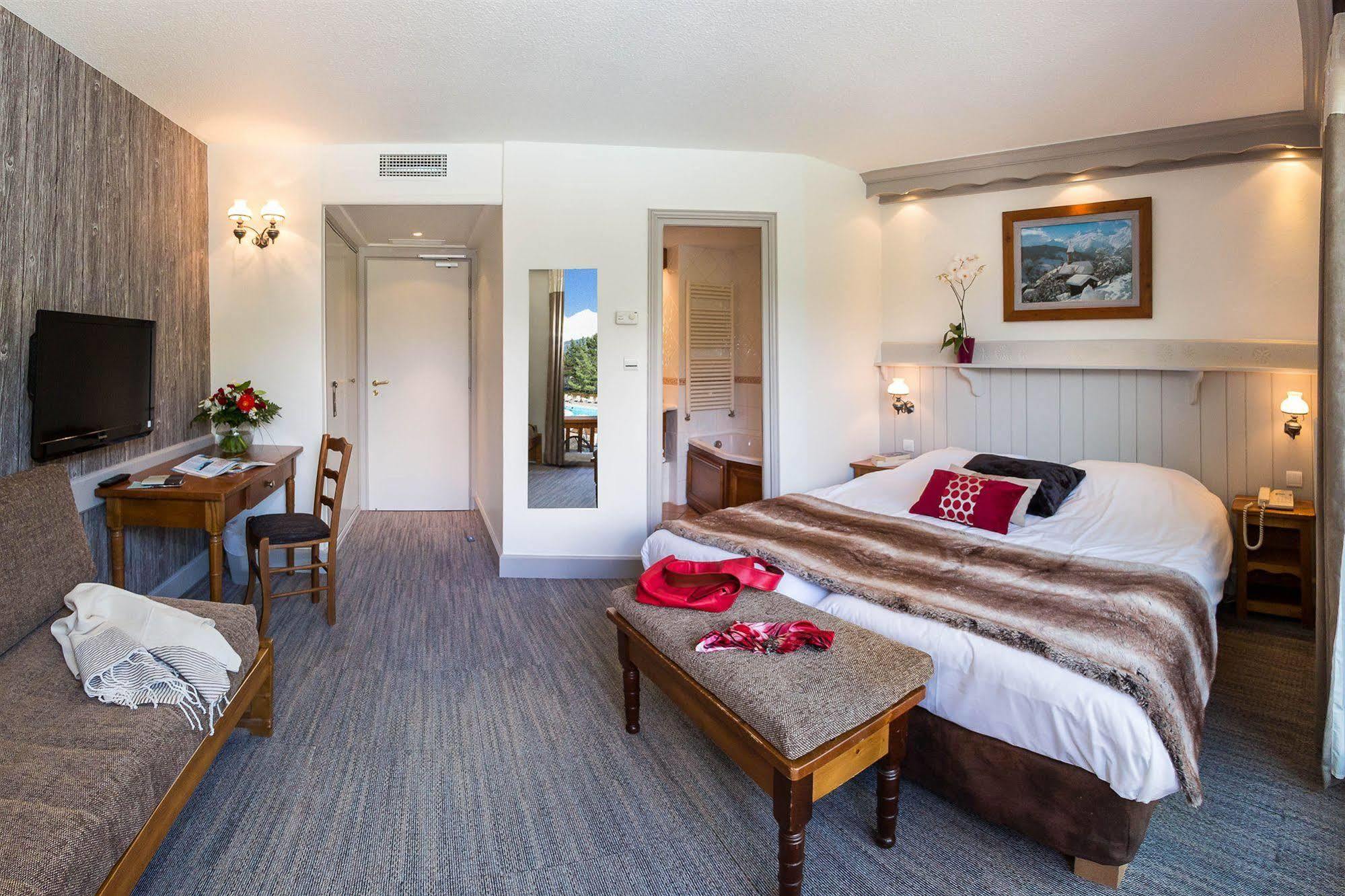 Hotel & Spa Les Bartavelles 크롯 외부 사진
